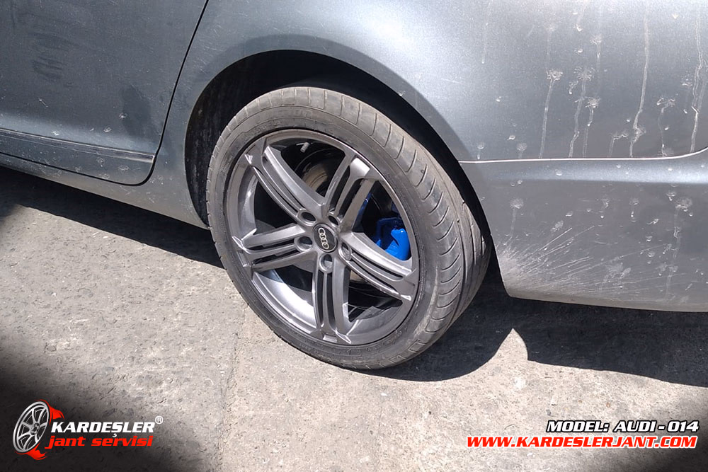 Audi mavi kaliper